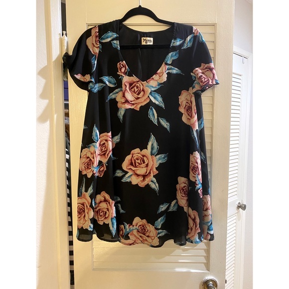 Show Me Your Mumu Kylie Mini Dress in Flower Hour - Picture 5 of 8